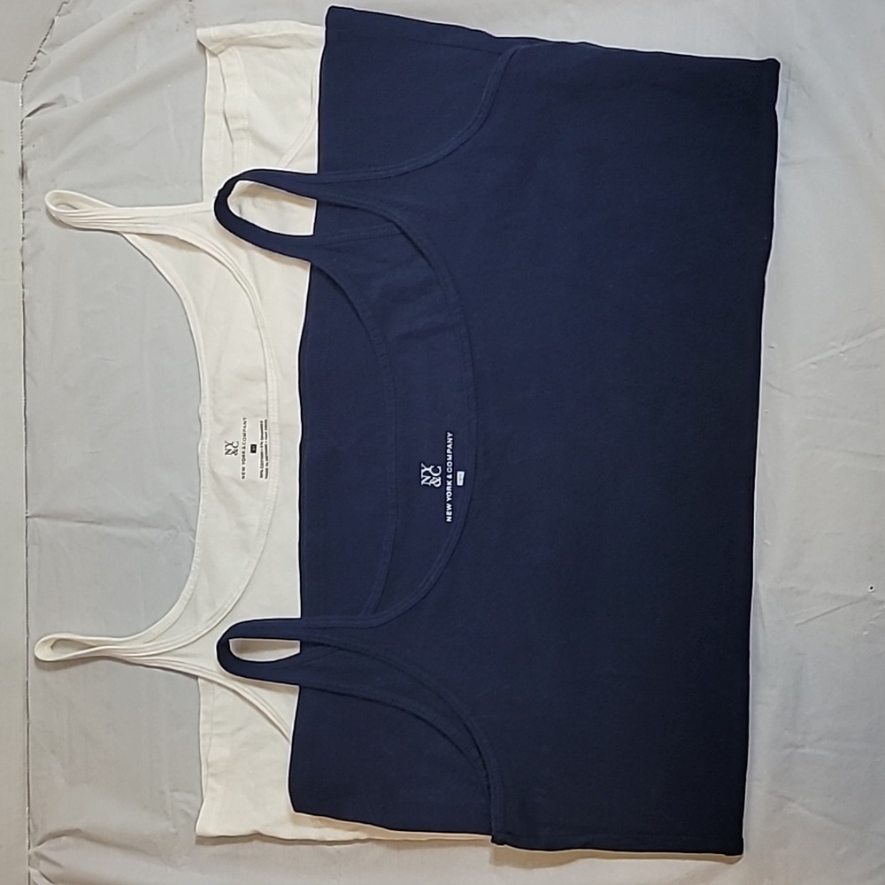 Ny&C Tank Top Bundle Of 2 White And Navy. - image 1